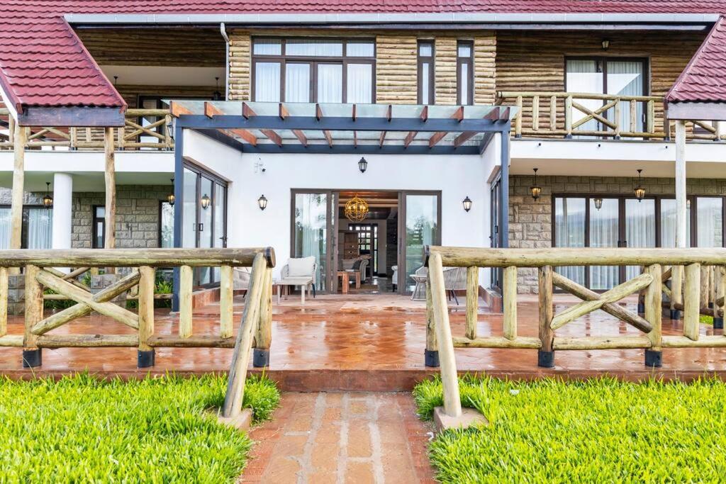 Kirimara Woodlands, Nanyuki Otel Dış mekan fotoğraf