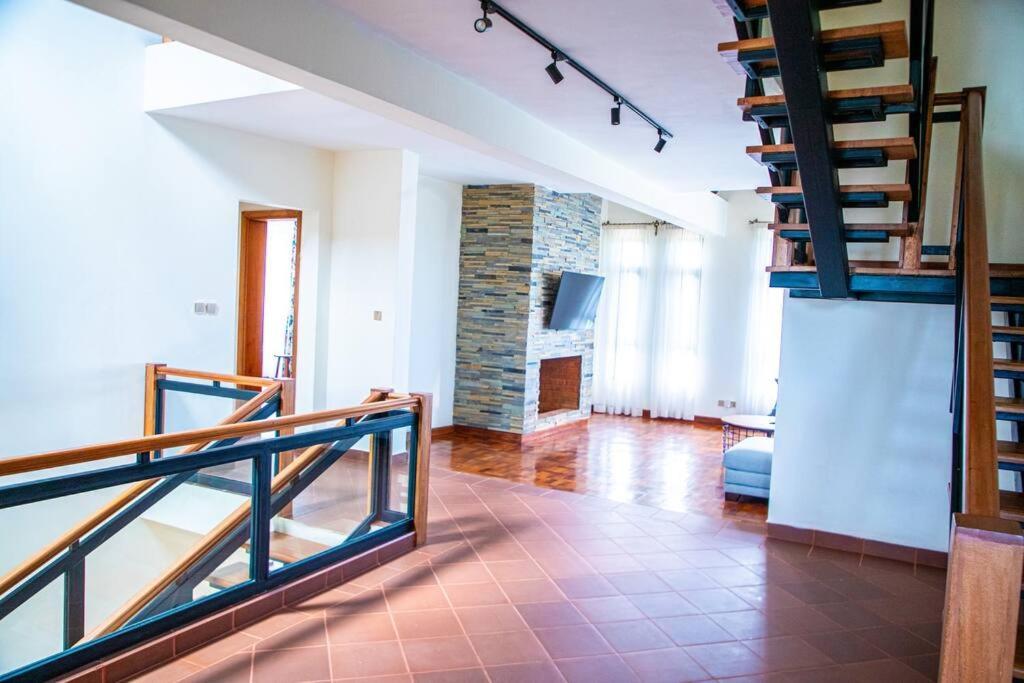 Kirimara Woodlands, Nanyuki Otel Dış mekan fotoğraf